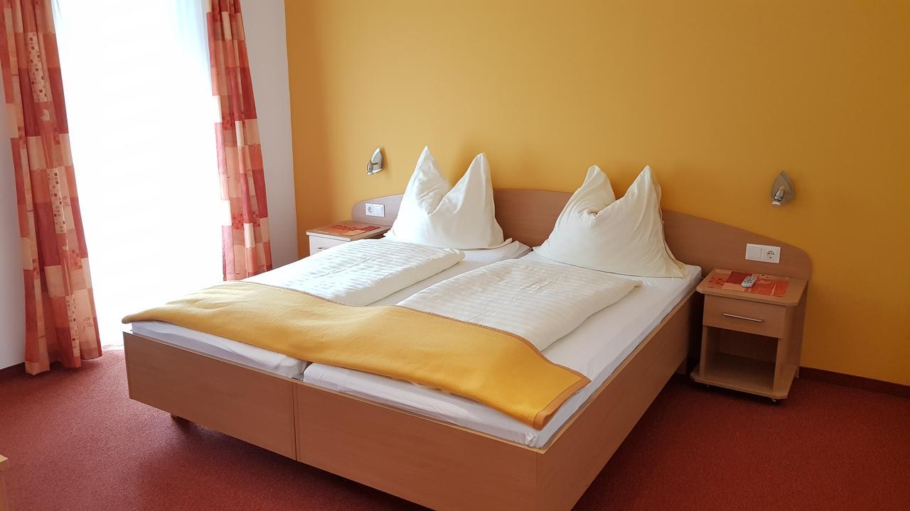 Roseggerhof Hotel Sankt Kathrein am Hauenstein Bagian luar foto