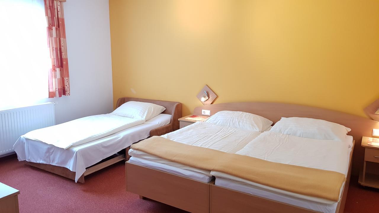 Roseggerhof Hotel Sankt Kathrein am Hauenstein Bagian luar foto